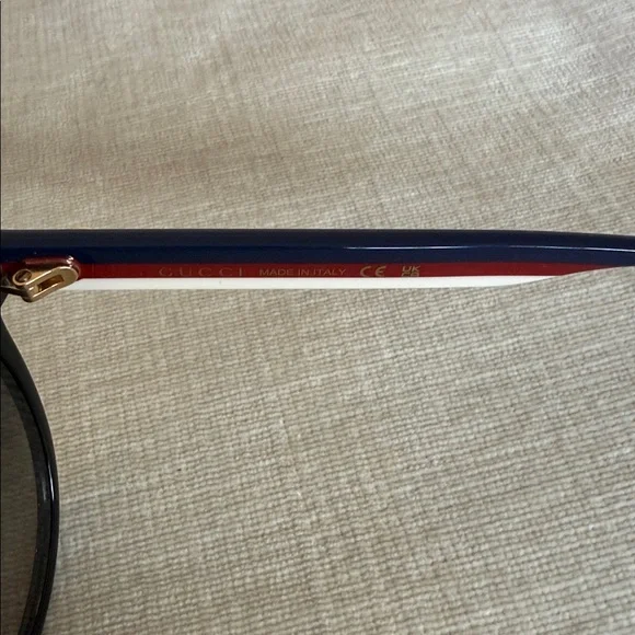 Gucci Classic Black Sunglasses